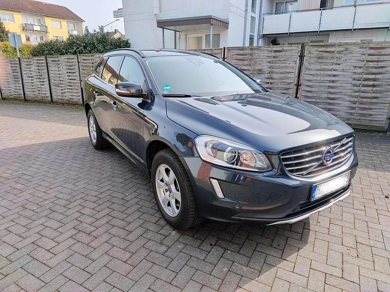 Gebraucht Volvo XC60 181 PS (133 kW) 2014 Schwarz SUV