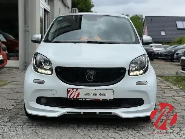 Gebraucht Smart ForFour Brabus 90 PS (66 kW) 2017 Weiss Kleinwagen