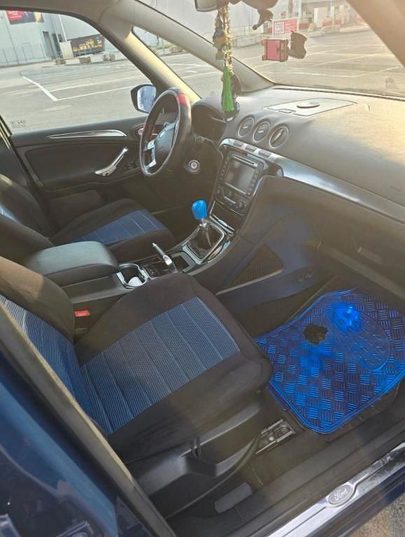 Gebraucht Ford Galaxy Trend 160 PS (117 kW) 2012 Blau Van / Kleinbus