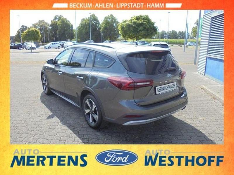 Używany Ford Focus Active 116 KM (85 kW) 2024 Szary Sedan/Limuzyna