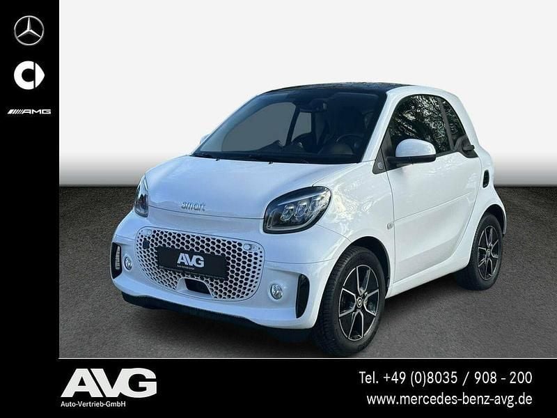 Weiß Gebraucht 2021 Smart ForTwo Electric Drive Coupé | 10.800 € (Superpreis) - Bild 1/4