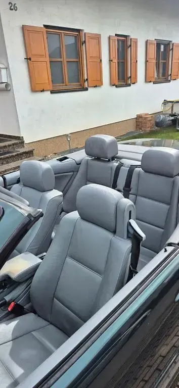 Gebraucht BMW 320 Cabriolet 170 PS (125 kW) 2002 Grün Cabrio
