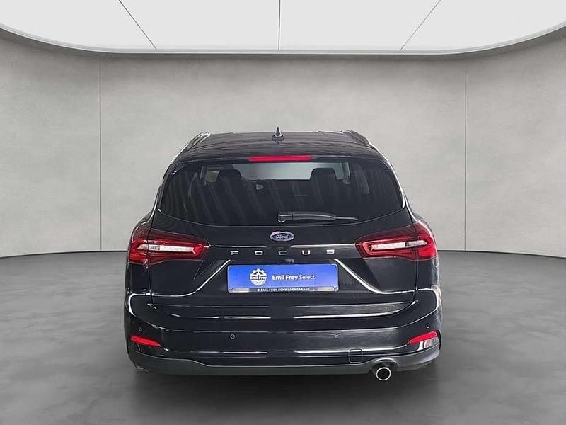 Gebraucht Ford Focus Titanium 116 PS (85 kW) 2025 Schwarz Kombi
