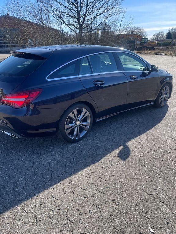 Gebraucht Mercedes CLA200 Shooting Brake 136 PS (100 kW) 2017 Kombi