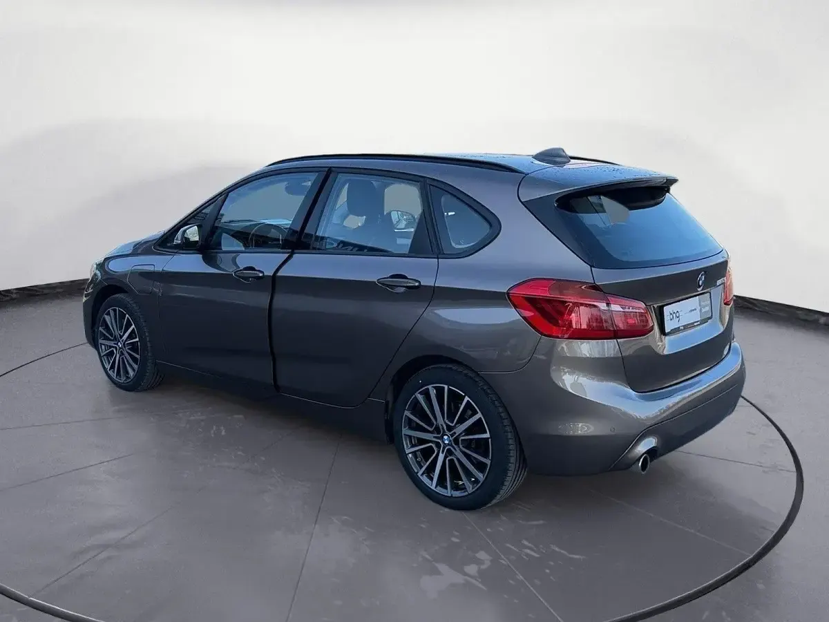 Używany BMW 225 Advantage 224 KM (164 kW) 2019 Beżowy Kombi