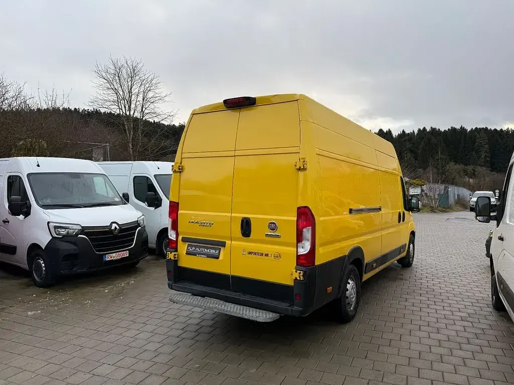 Occasion Fiat Ducato 131 ch (96 kW) 2018 Jaune Van