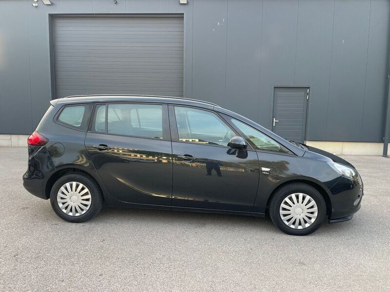 Gebraucht Opel Zafira Tourer Edition 136 PS (100 kW) 2014 Schwarz Van / Kleinbus