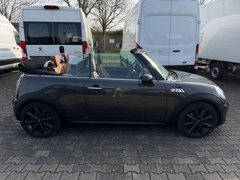 Gebraucht Mini Cooper S Cabriolet Chili 184 PS (135 kW) 2013 Grau Cabrio