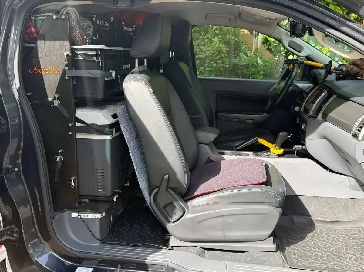 Gebraucht Ford Ranger Limited 200 PS (147 kW) 2019 Grau Pickup