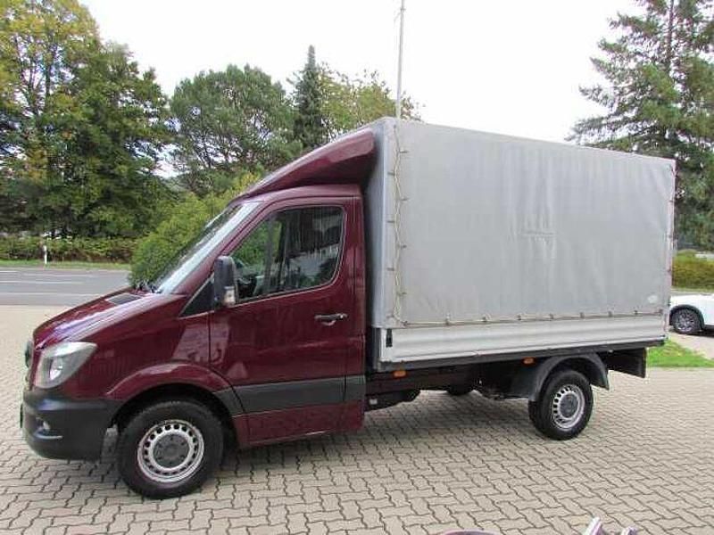 Gebraucht Mercedes Sprinter 143 PS (105 kW) 2017 Rot Van