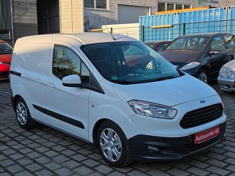 Gebraucht Ford Transit Trend 97 PS (71 kW) 2016 Weiß Van / Kleinbus