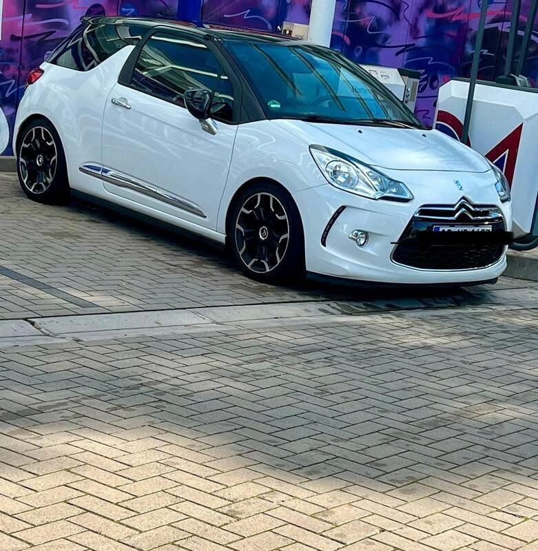 Weiß Gebraucht 2012 Citroën DS3 Kleinwagen | 5.900 € (Fairer Preis) - Bild 1/3