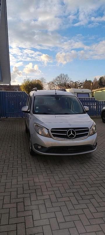 Gebraucht Mercedes Citan 111 111 PS (81 kW) 2016 Silber Van / Kleinbus