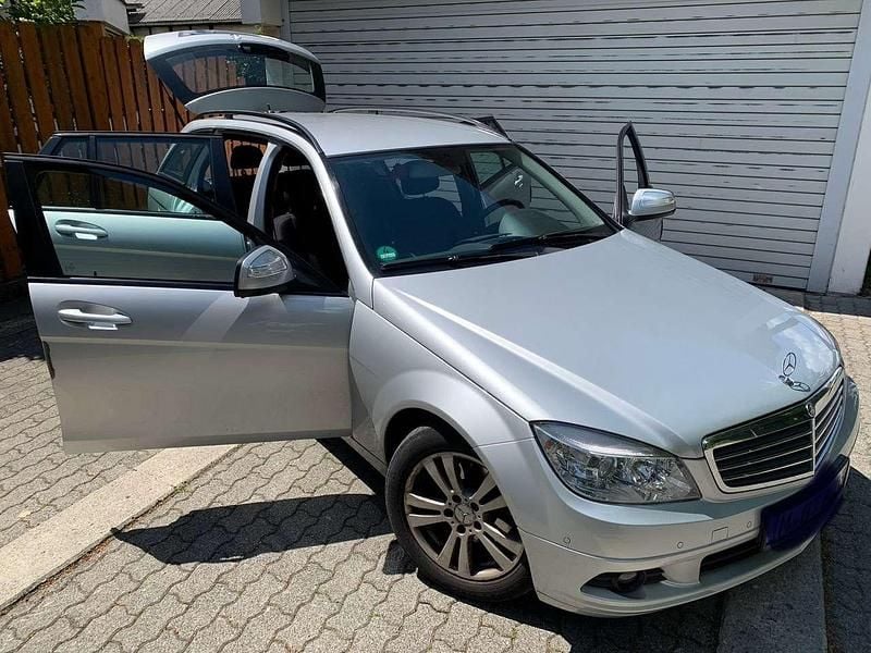 Gebraucht Mercedes C180 156 PS (114 kW) 2008 Grau Kombi