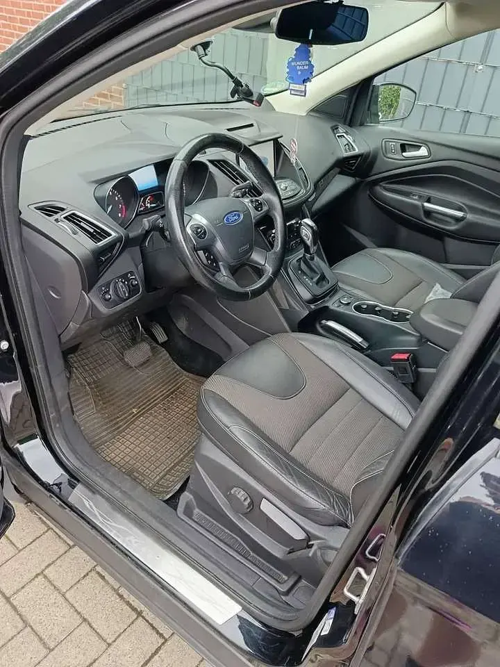Gebraucht Ford Kuga 182 PS (133 kW) 2016 SUV