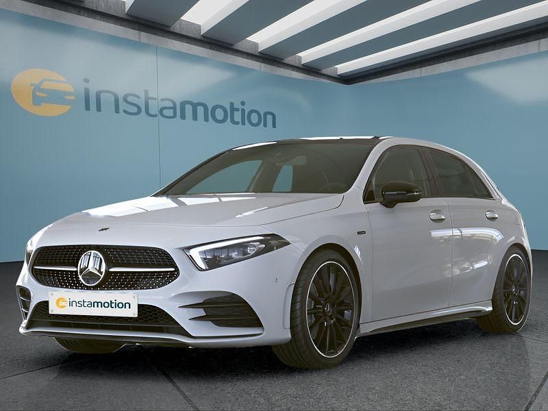 Weiß Gebraucht 2021 Mercedes A250 Kleinwagen | 27.749 € (Etwas zu teuer) - Bild 1/4