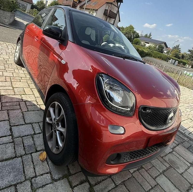 Gebraucht 2015 Smart ForFour Passion Kleinwagen | 6.900 € (Fairer Preis) - Bild 1/4