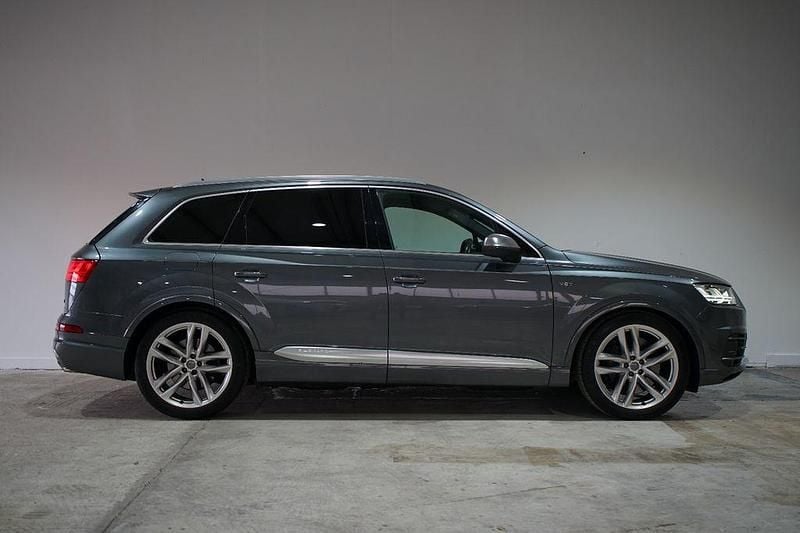 Gebraucht Audi SQ7 Sport 435 PS (319 kW) 2018 Daytonagrau SUV