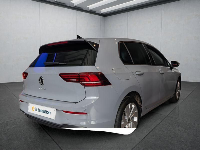 Gebraucht VW Golf VIII 116 PS (85 kW) 2024 Grau Kleinwagen