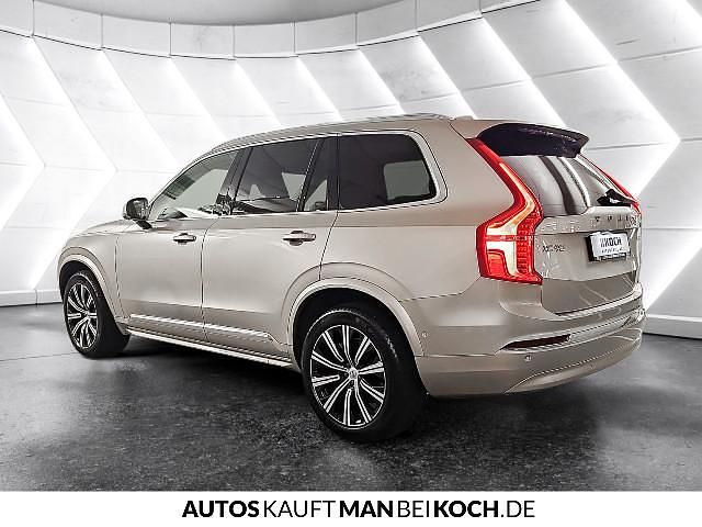 Gebraucht Volvo XC90 173 PS (127 kW) 2023 SUV