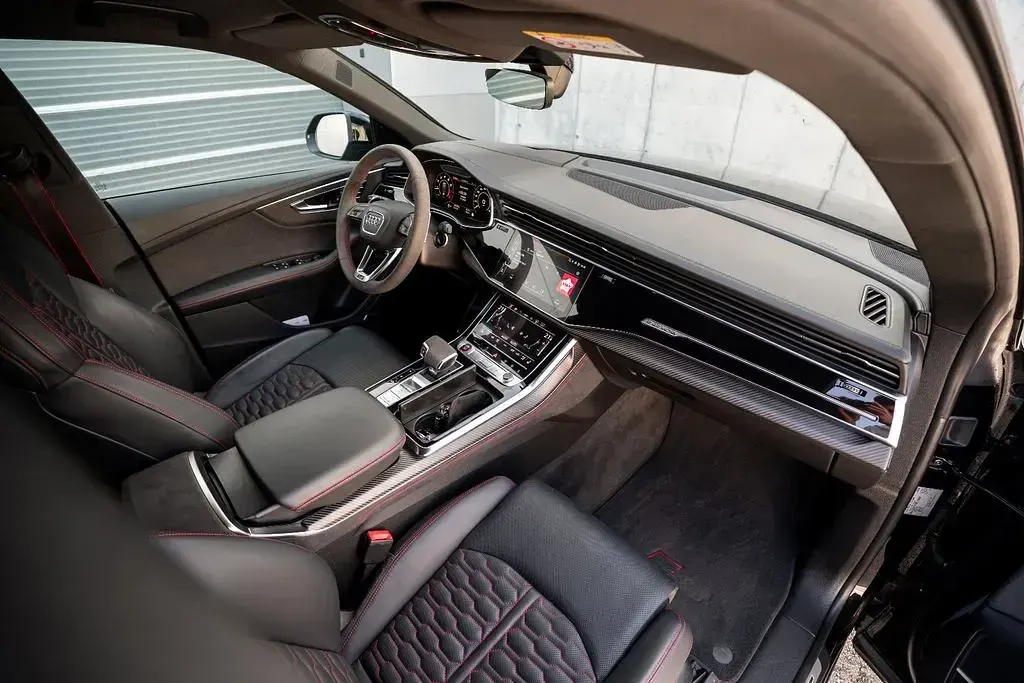 Gebraucht Audi RS Q8 Sport 600 PS (441 kW) 2023 Schwarz SUV