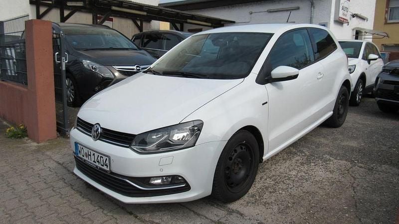 Gebraucht VW Polo LOUNGE 75 PS (55 kW) 2015 Weiß Kleinwagen