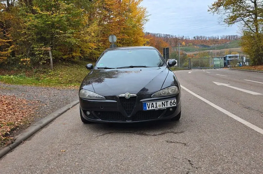 Gebraucht Alfa Romeo 147 Progression 120 PS (88 kW) 2007 Schwarz Kleinwagen