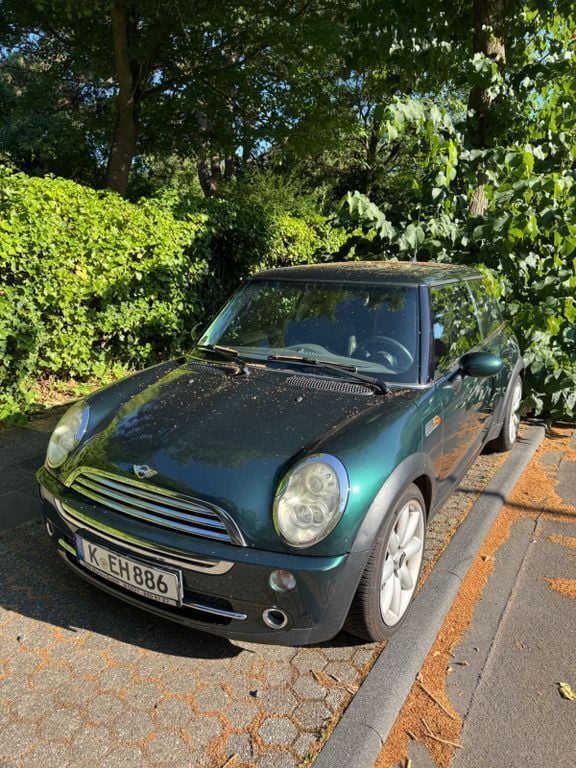 Grün Gebraucht 2005 Mini Cooper Kleinwagen | 999 € - Bild 1/4