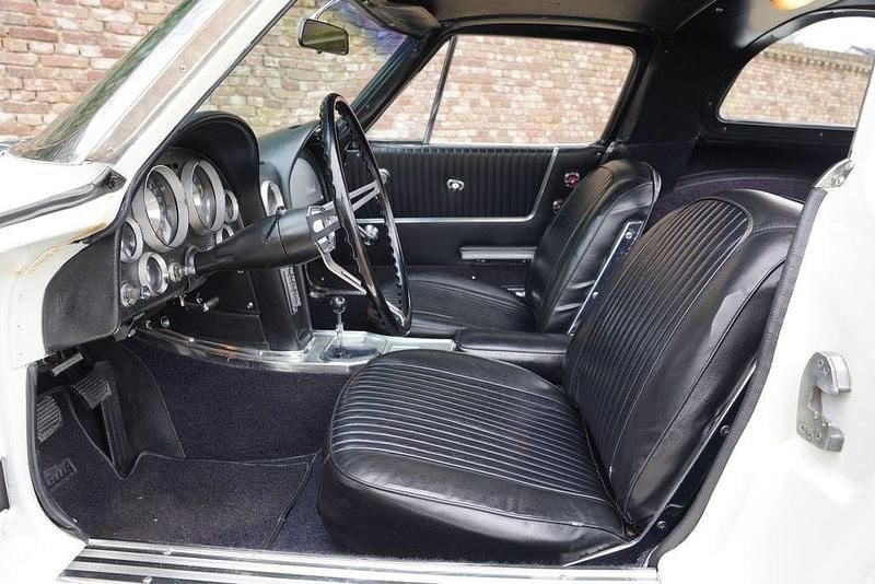 Second-hand Corvette Stingray 1963 Alb