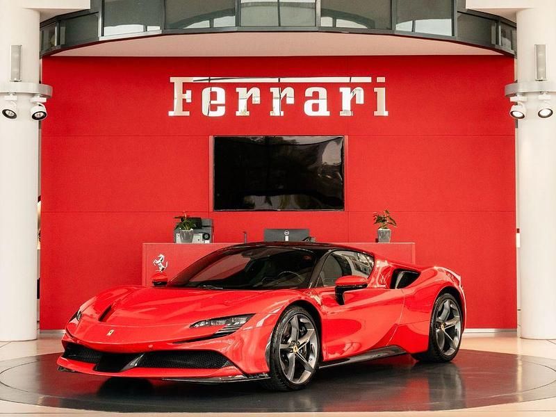 Gebraucht Ferrari SF90 999 PS (734 kW) 2023 Rosso corsa Coupé