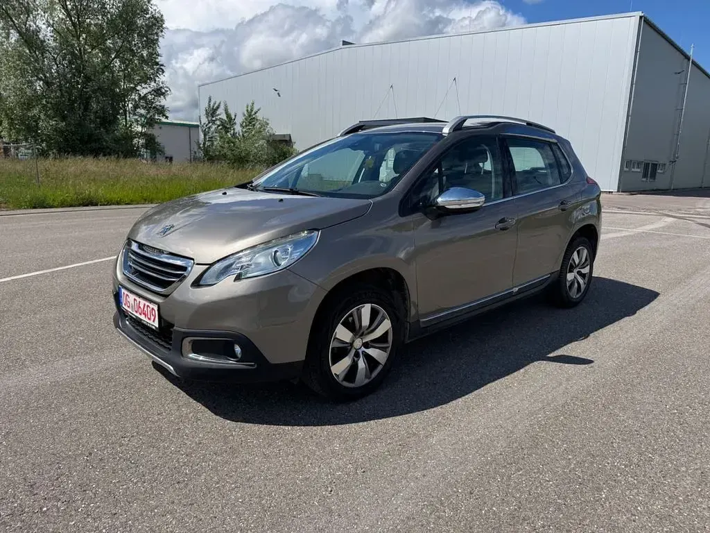 Gebraucht Peugeot 2008 Allure 82 PS (60 kW) 2016 Grau SUV