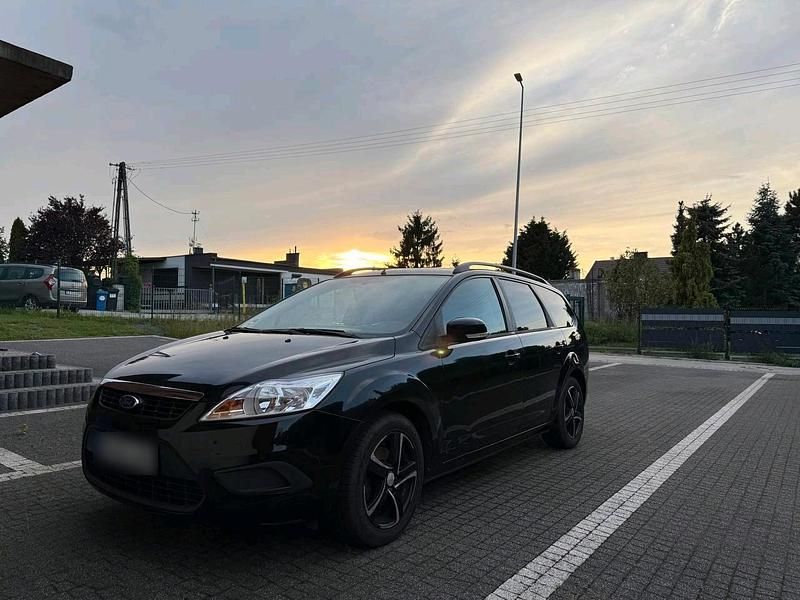 Gebraucht Ford Focus 109 PS (80 kW) 2009 Schwarz Kombi