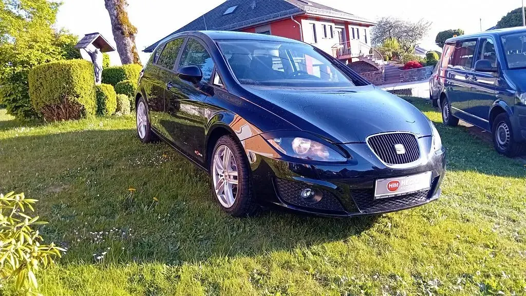 Usata Seat Leon Copa 90 CV (66 kW) 2011 Nero Utilitaria