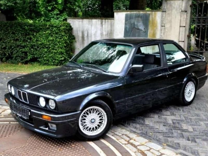 Gebraucht BMW 325 Shadowline 170 PS (125 kW) 1990 Schwarz Limousine