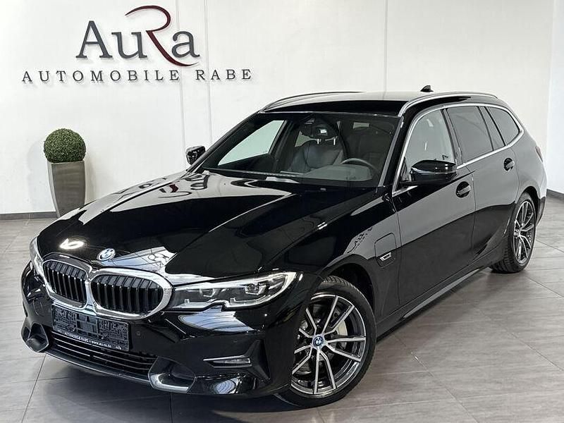 Gebraucht BMW 330e Sport Line 252 PS (185 kW) 2021 Schwarz ii Kombi