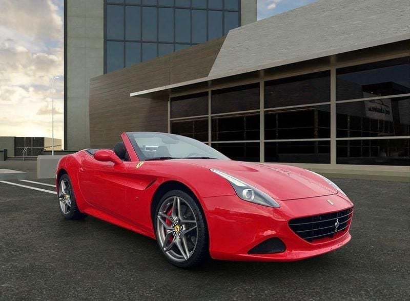 Gebraucht Ferrari California 560 PS (411 kW) 2016 Rot Cabrio