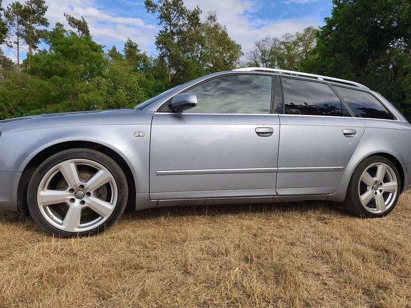 Silber Gebraucht 2006 Audi A4 S-Line Kombi | 3.000 € (Fairer Preis) - Bild 1/4