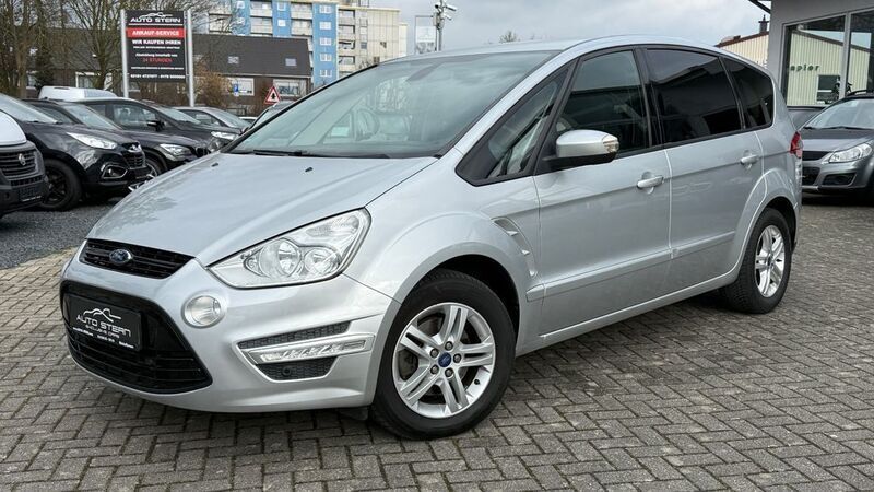 Silber Gebraucht 2014 Ford S-MAX Business Edition Van / Kleinbus | 11.500 € (Teuer) - Bild 1/4