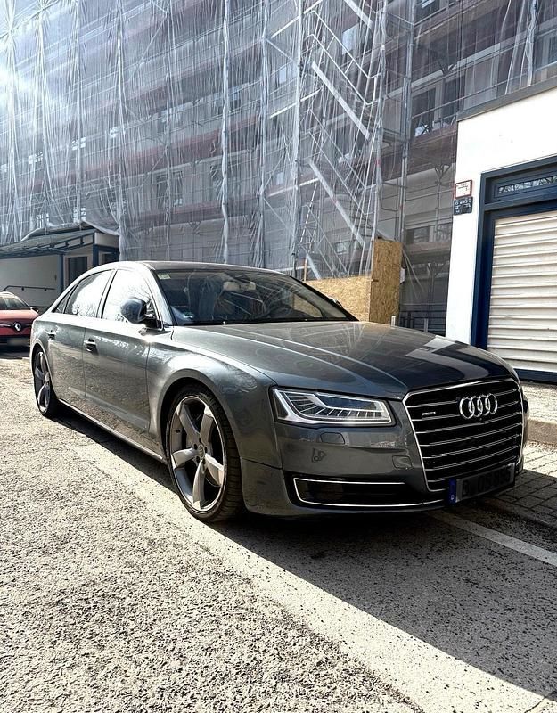 Gebraucht Audi A8L 385 PS (283 kW) 2015 Grau Limousine
