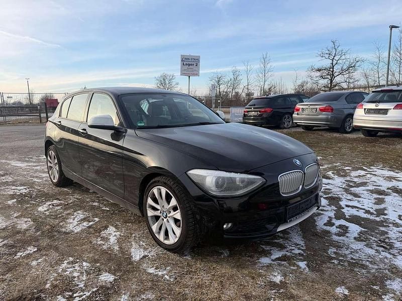 Gebraucht BMW 118 Urban Line 170 PS (125 kW) 2012 Schwarz Kleinwagen