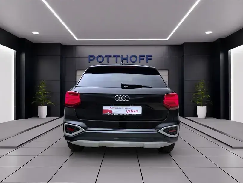 Gebraucht Audi Q2 Advanced Plus 116 PS (85 kW) 2025 Mythosschwarz metallic SUV