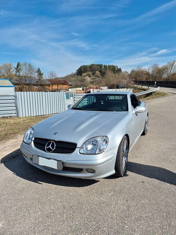 Gebraucht Mercedes SLK200 163 PS (119 kW) 2001 Silber Cabrio