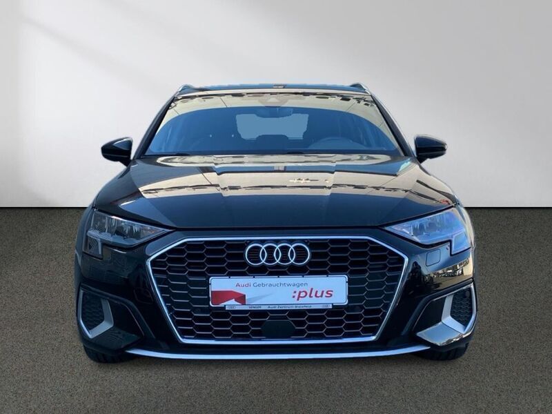 Gebraucht Audi A3 Sportback Advanced Plus 150 PS (110 kW) 2024 Schwarz Kleinwagen