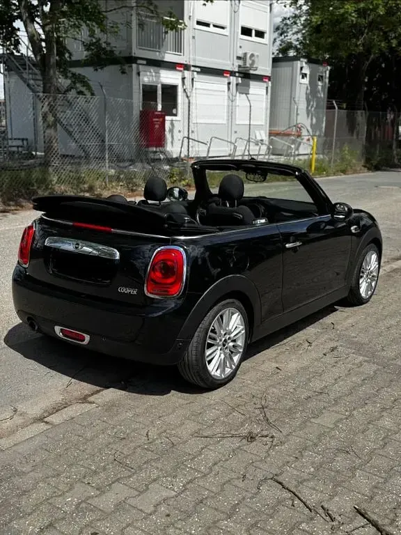 Gebraucht Mini Cooper 136 PS (100 kW) 2017 Schwarz Kleinwagen