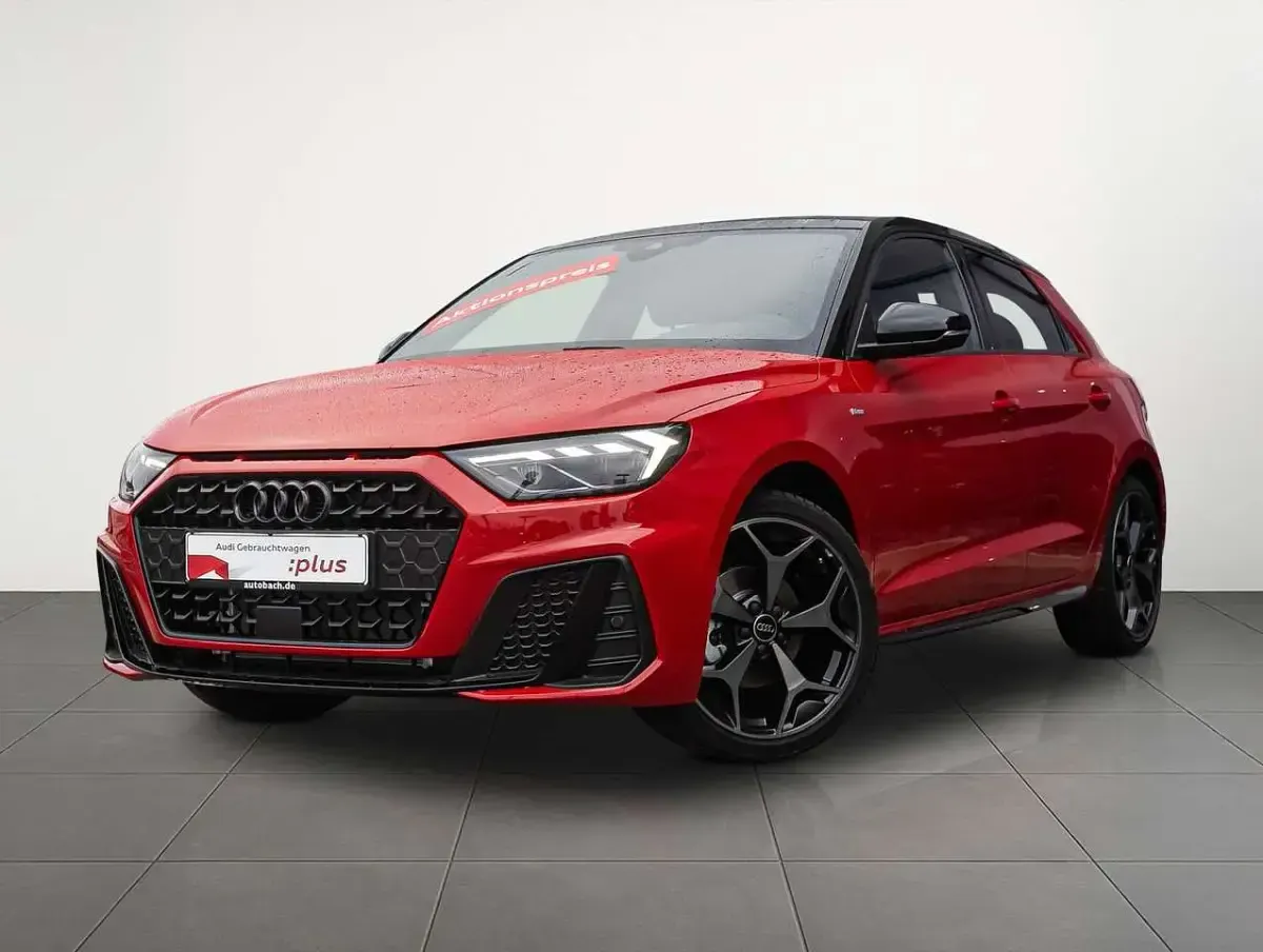 Gebraucht Audi A1 S-line plus 116 PS (85 kW) 2025 Progressivrot metallic/mythoss SUV
