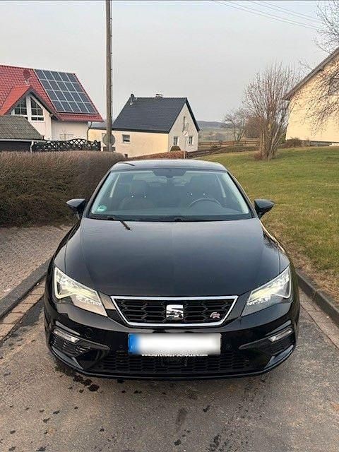 Second-hand Seat Leon SC FR 179 CP (131 kW) 2017 Negru Hatchback