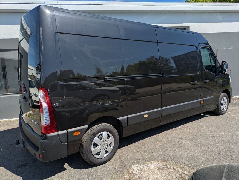 Gebraucht Renault Master 136 PS (100 kW) 2022 Schwarz Van