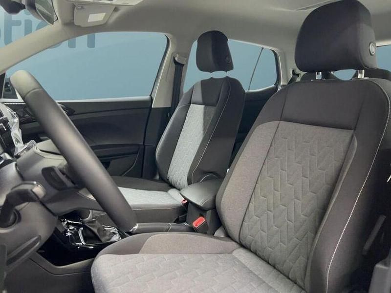 Gebraucht VW T-Cross 116 PS (85 kW) 2024 Grau SUV