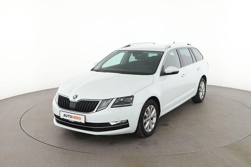 Weiß Gebraucht 2019 Skoda Octavia Style Kombi | 18.950 € (Etwas zu teuer) - Bild 1/4