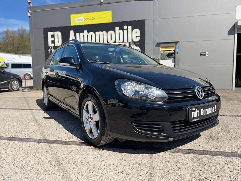 Gebraucht VW Golf VI 105 PS (77 kW) 2011 Schwarz Kleinwagen